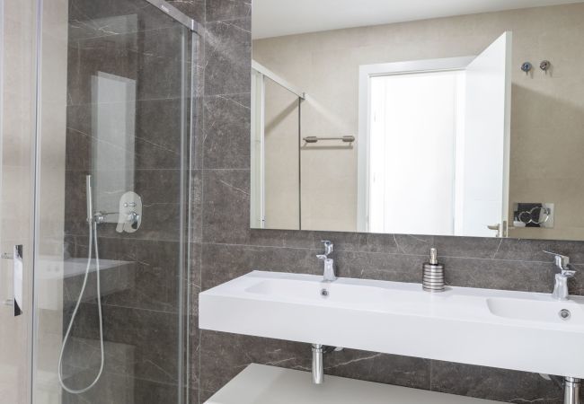 Ferienwohnung in Benidorm - Sunset Cliffs Deluxe Ferienwohnung in Benidorm - Sunset Cliffs Deluxe