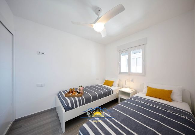 Ferienwohnung in Benidorm - LadyBird Seaview Ferienwohnung in Benidorm - LadyBird Seaview