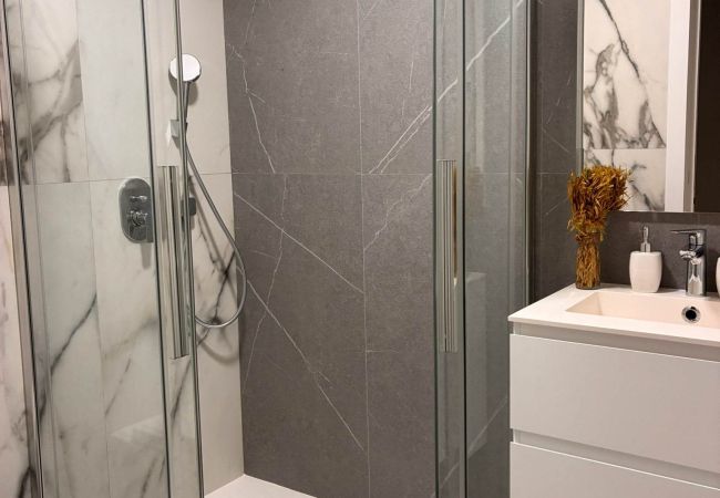 Ferienwohnung in Benidorm - Nini's Sunset Sailor Luxury Apartment Ferienwohnung in Benidorm - Nini's Sunset Sailor Luxury Apartment