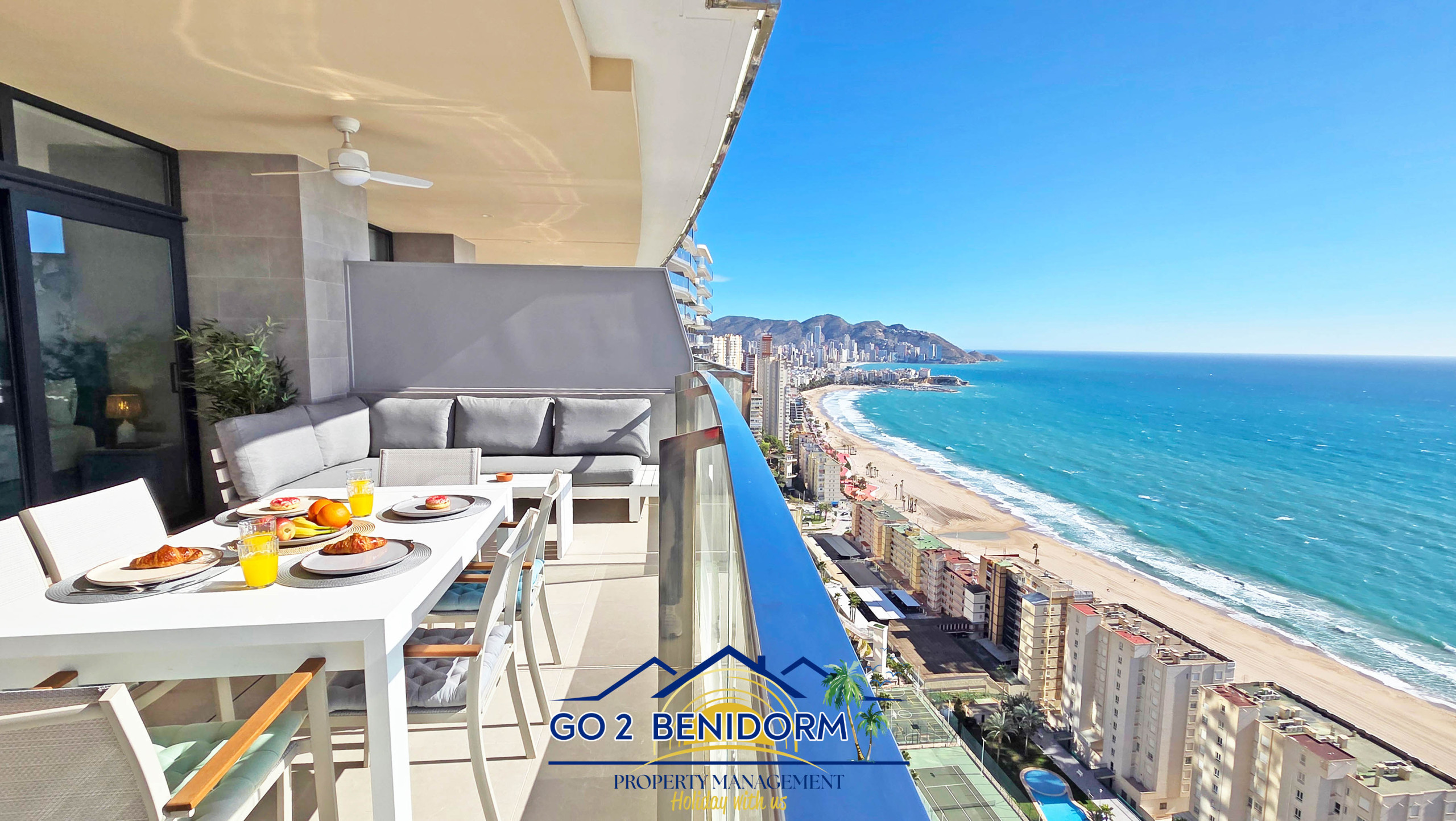  in Benidorm - Sunset Sailors Luxury Seaview Apartment