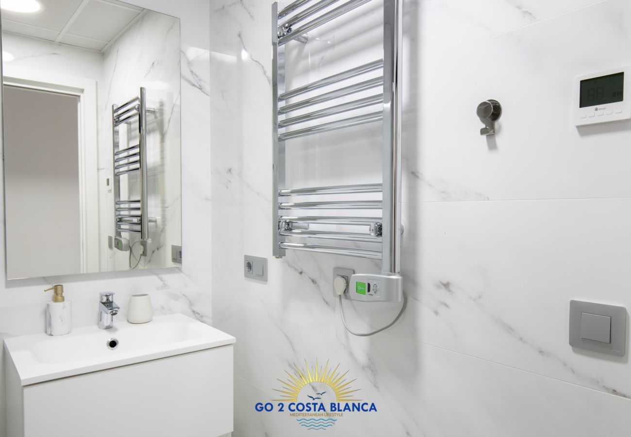 Apartamento en Benidorm - Sunset Cliffs Seaside Heaven