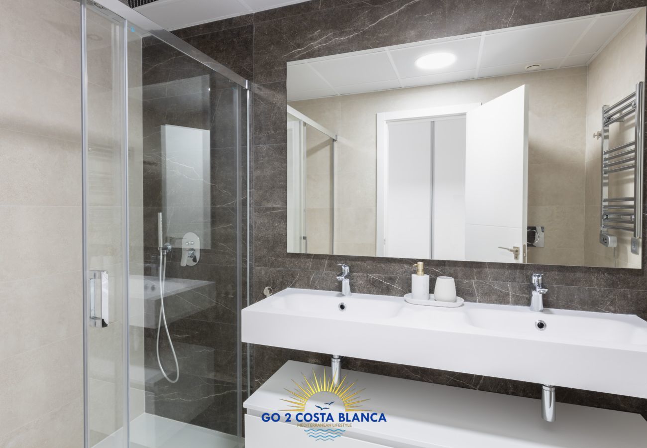 Apartamento en Benidorm - Sunset Cliffs Seaside Heaven