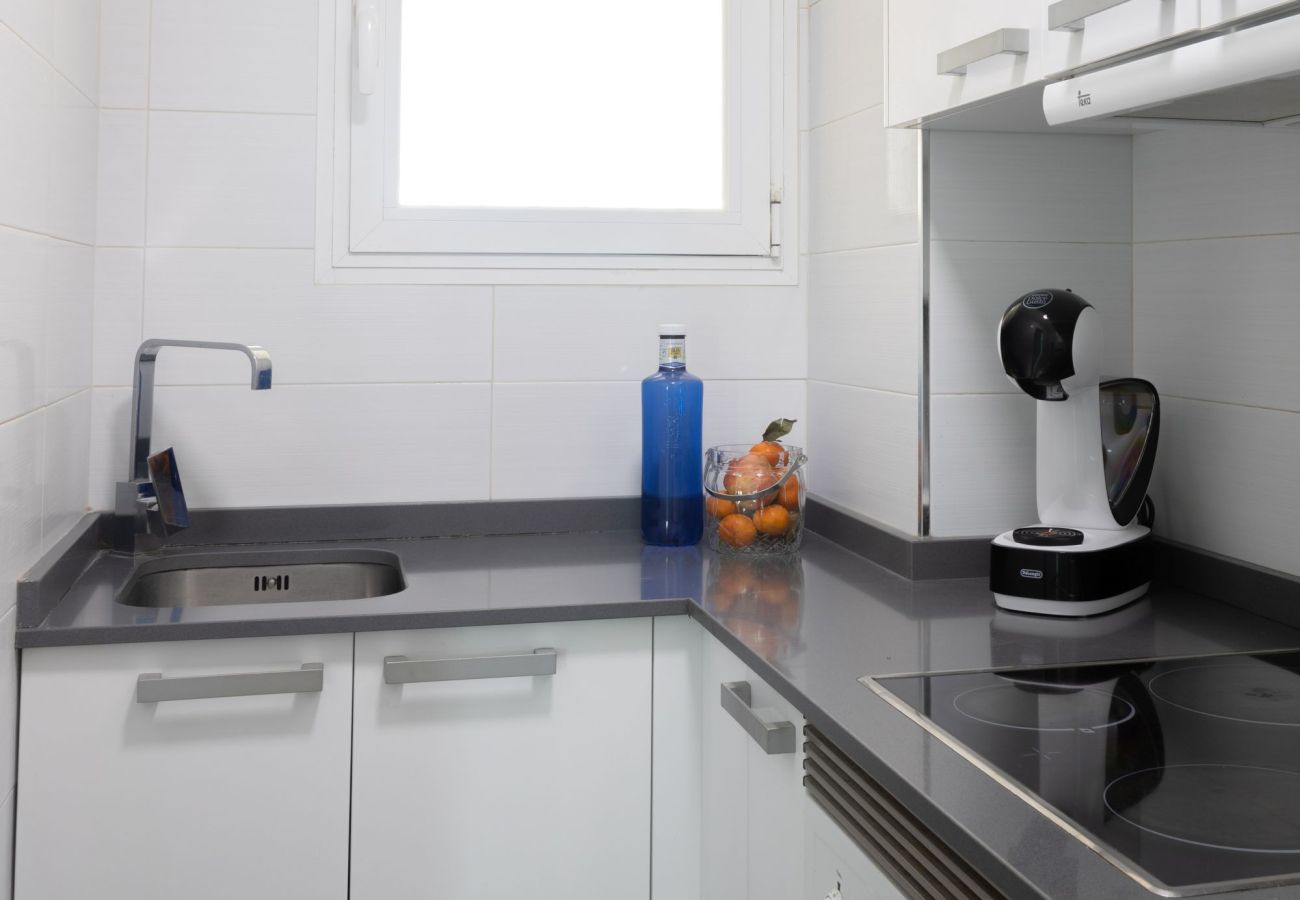 Apartment in Benidorm - Suite on the Beach First Line