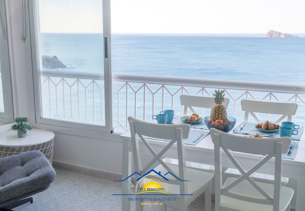 Apartment in Benidorm - Suite on the Beach First Line