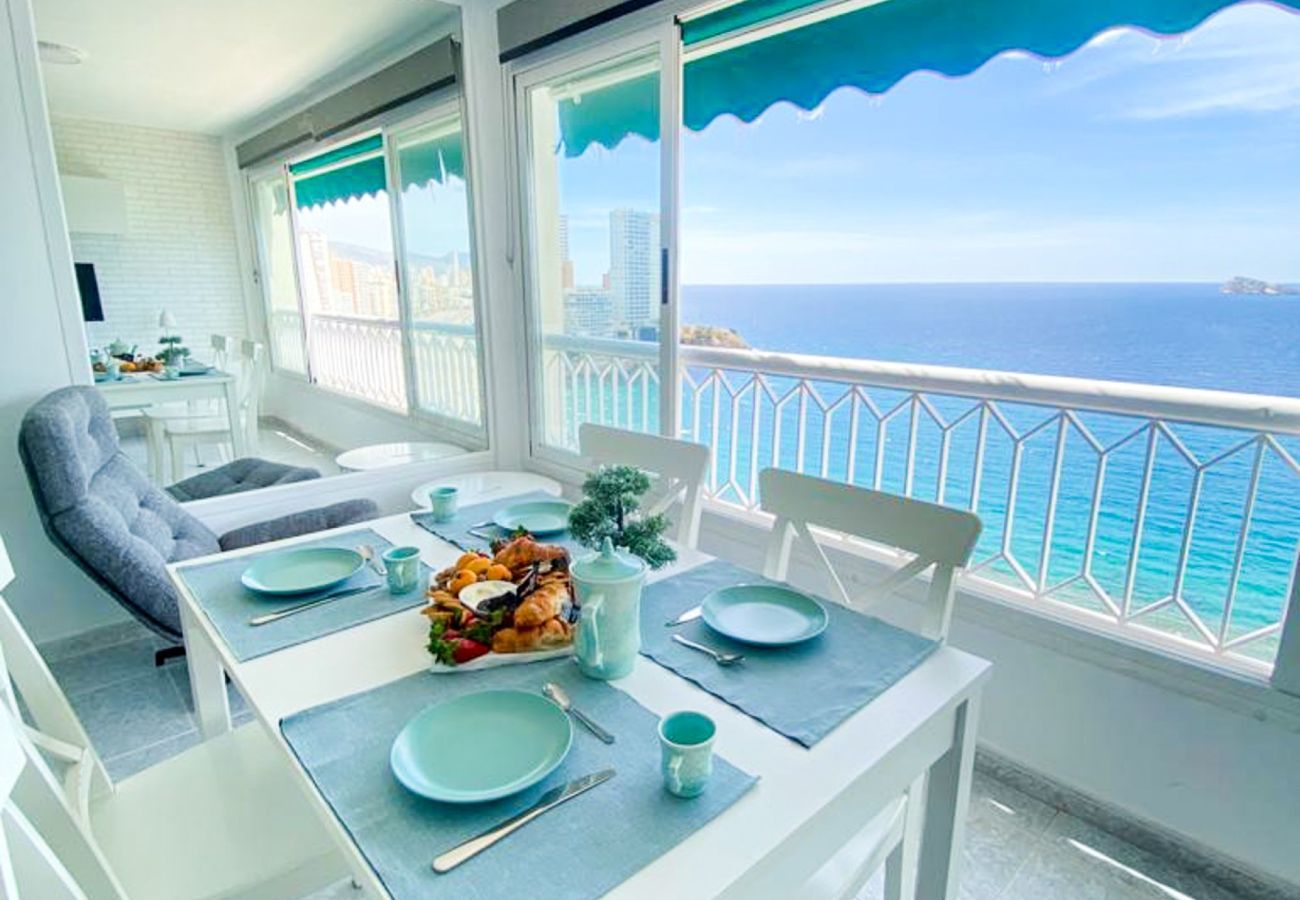 Apartment in Benidorm - Suite on the Beach First Line