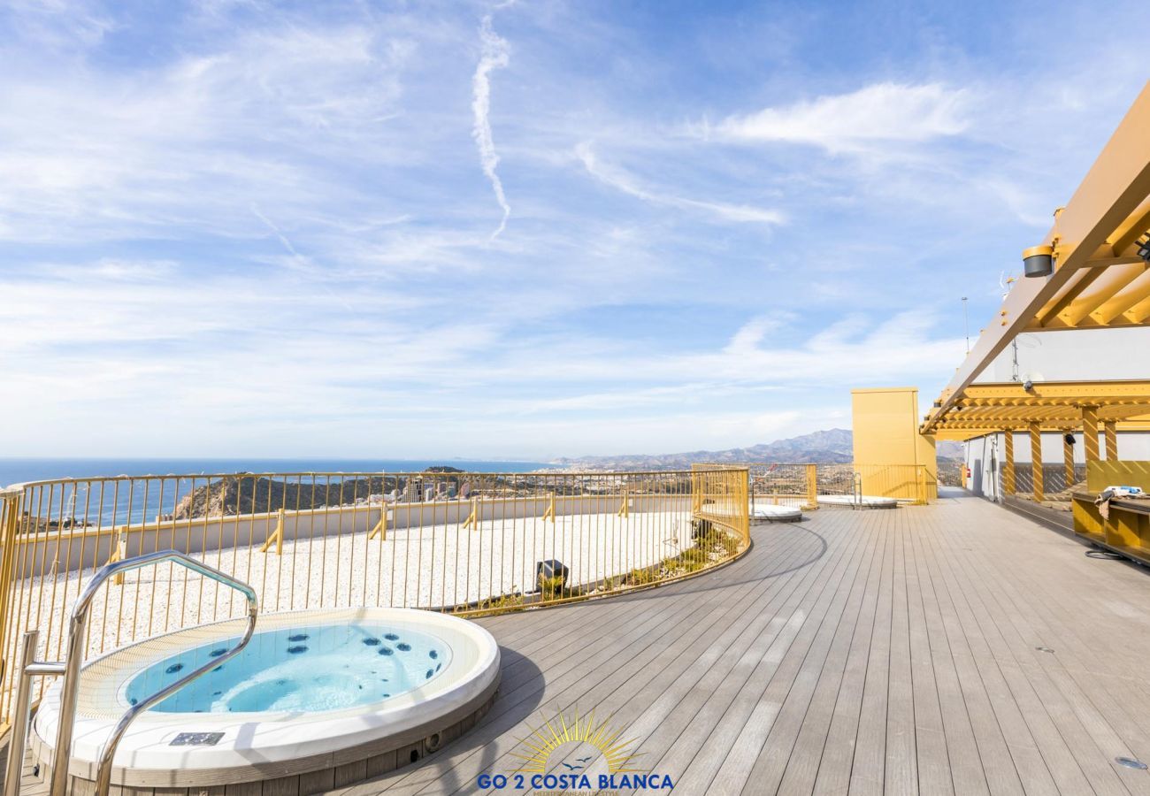 Apartment in Benidorm - Intempo Golden Magic Sky Resort & Spa