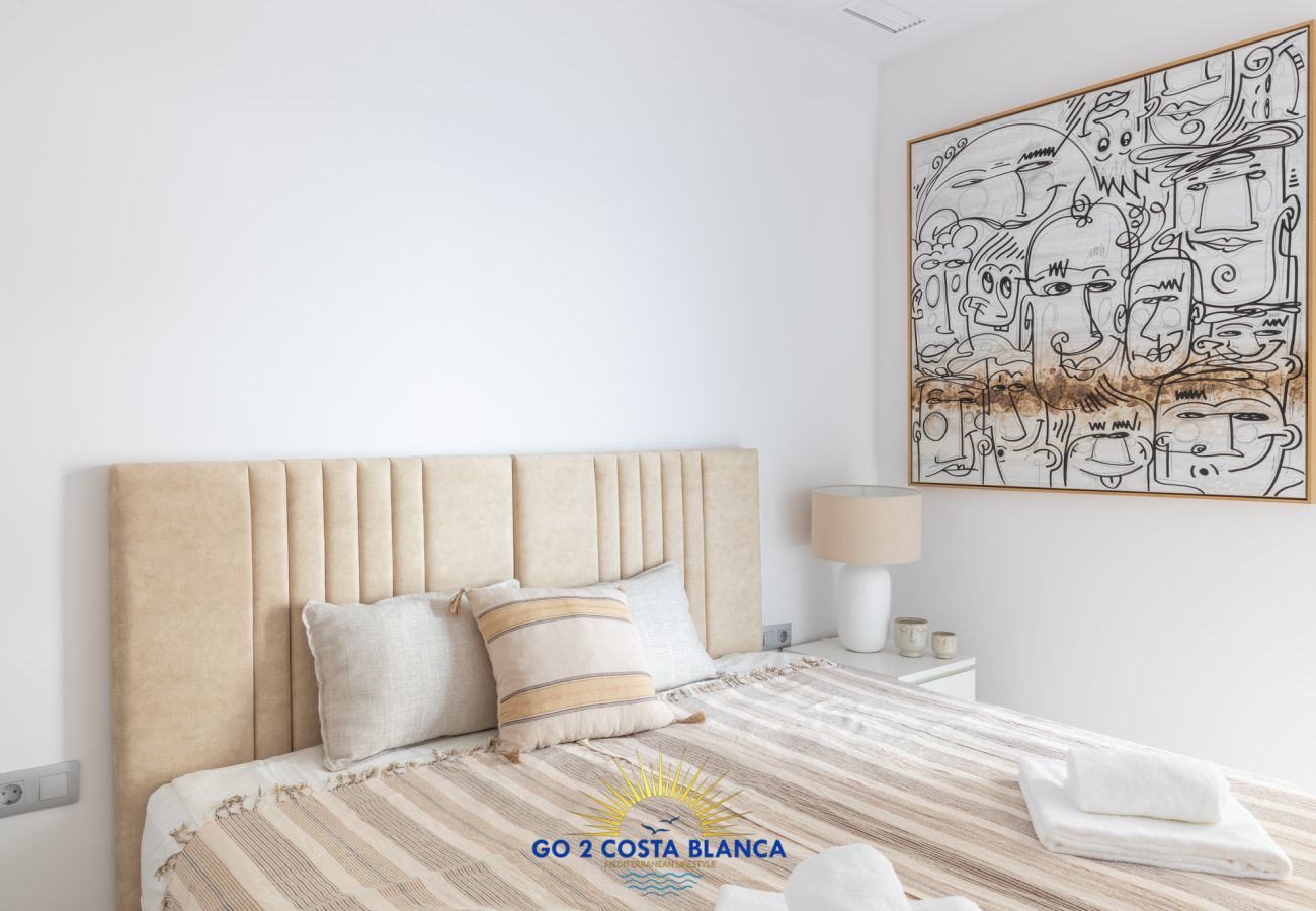Apartment in Benidorm - Sunset Cliffs Seaside Heaven