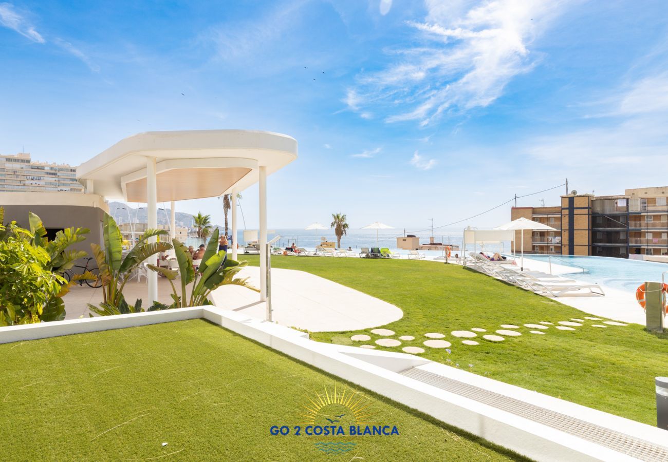 Apartment in Benidorm - Sunset Cliffs Seaside Heaven