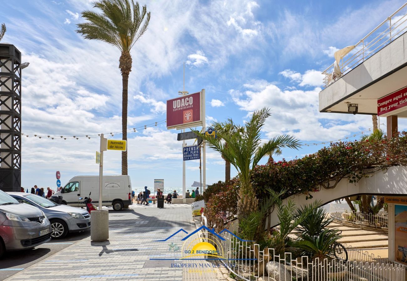 Apartment in Benidorm - Oasia