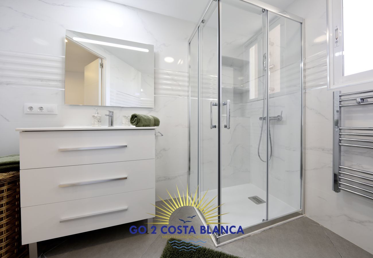 Apartment in Benidorm - Green and Sea 1