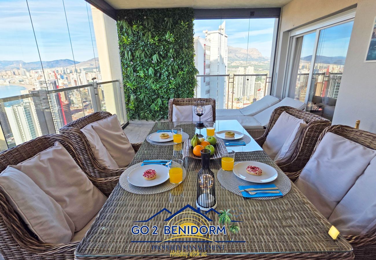 Apartment in Benidorm - Seaview Home Deluxe