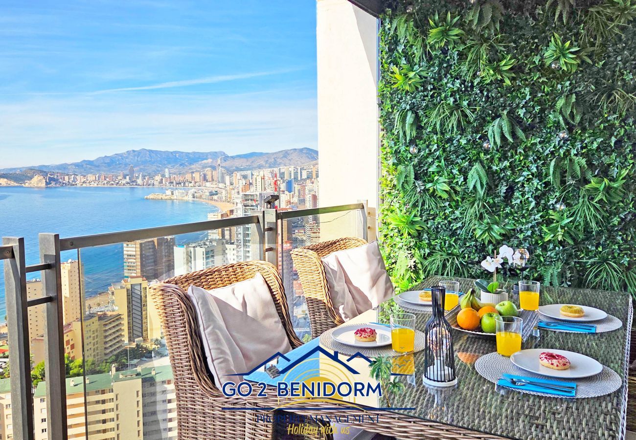 Apartment in Benidorm - Seaview Home Deluxe