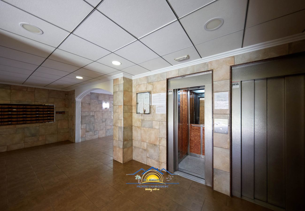 Apartment in Benidorm - LadyBird Seaview Apartment in Benidorm - LadyBird Seaview