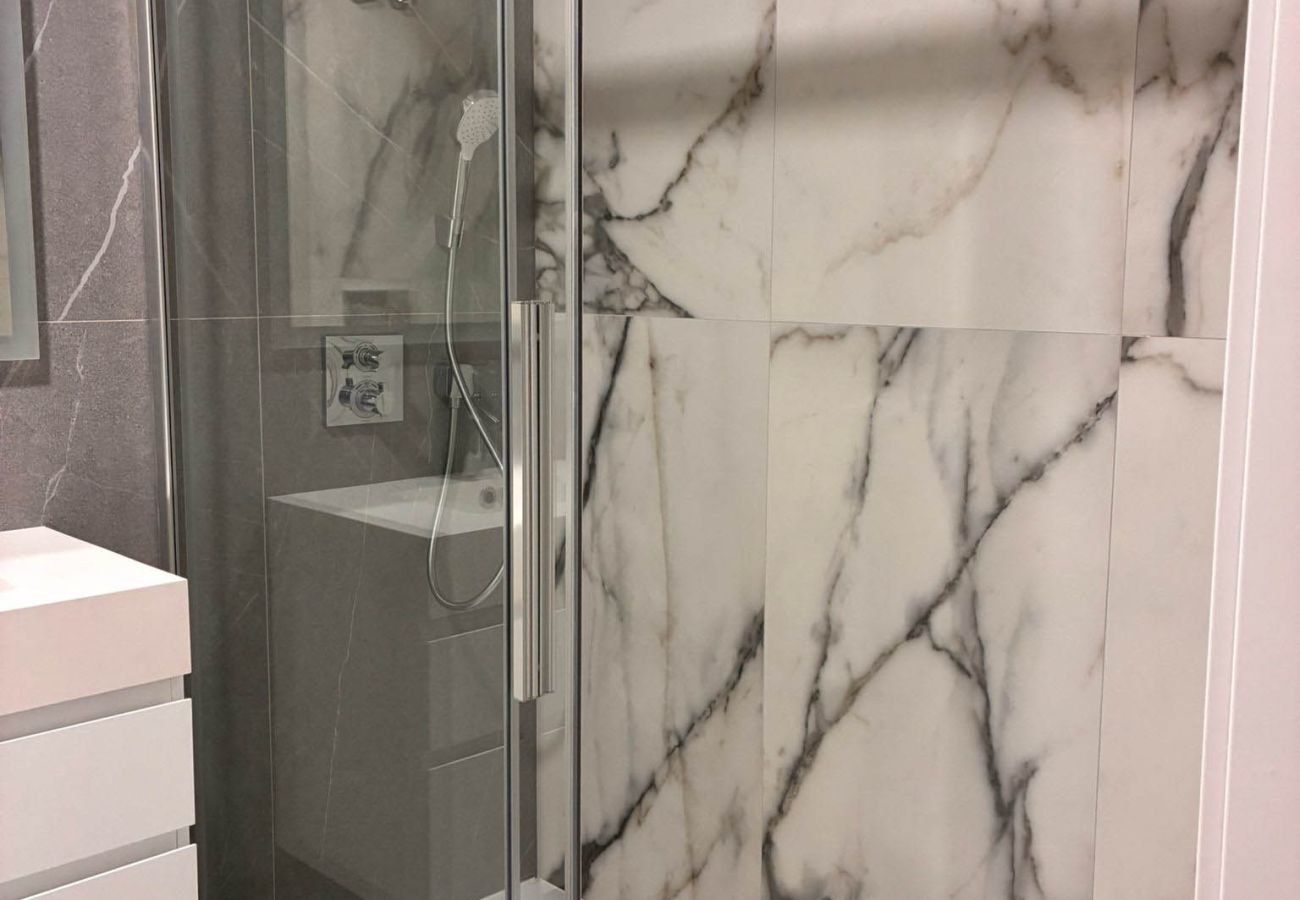 Apartment in Benidorm - Nini's Sunset Sailor Luxury Apartment Apartment in Benidorm - Nini's Sunset Sailor Luxury Apartment