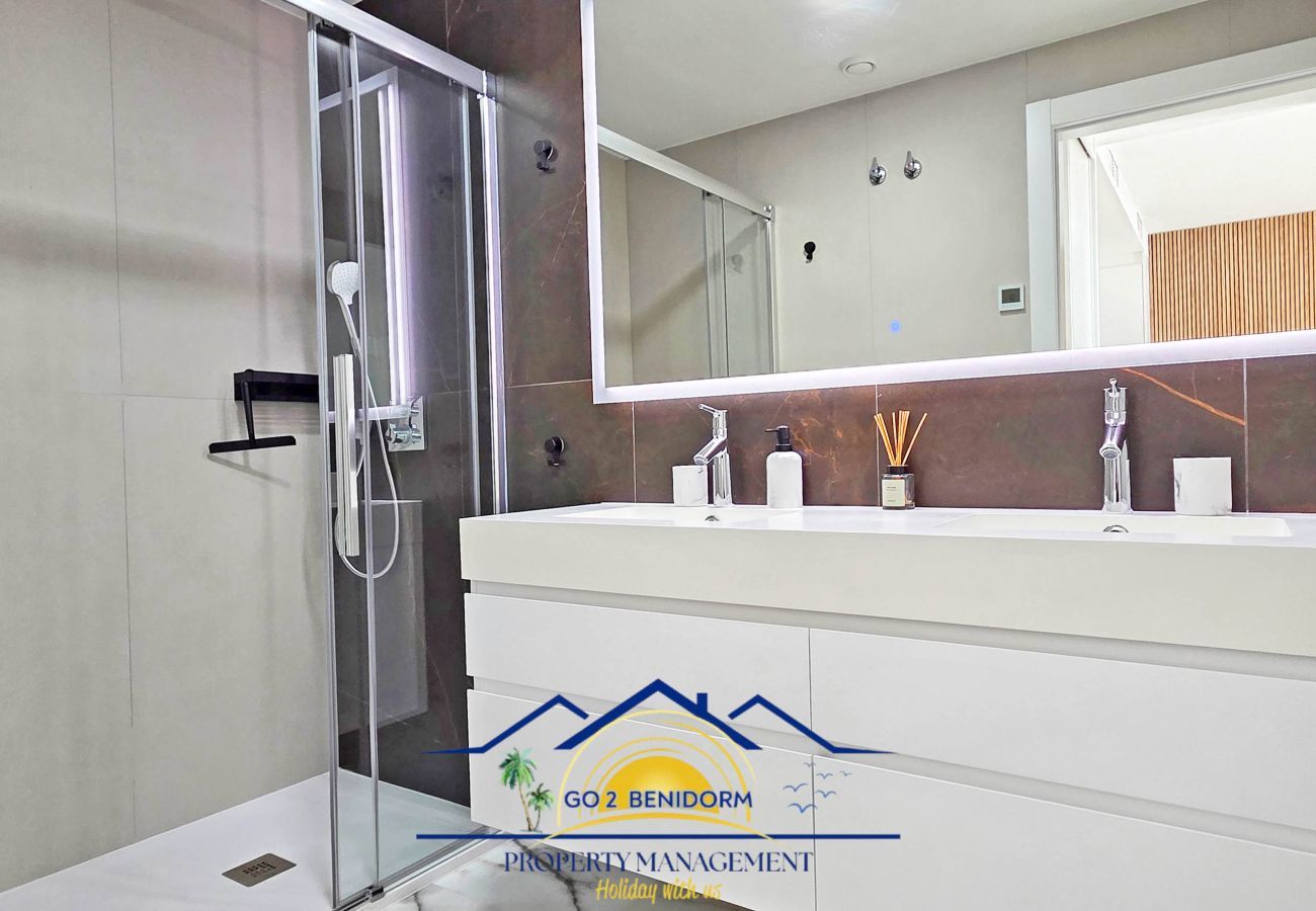 Apartment in Benidorm - Oceanview at Sunset Sailors