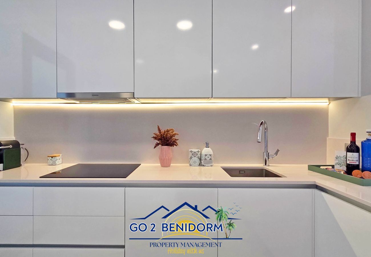 Apartment in Benidorm - Sunset Sailors Luxury Seaview Apartment