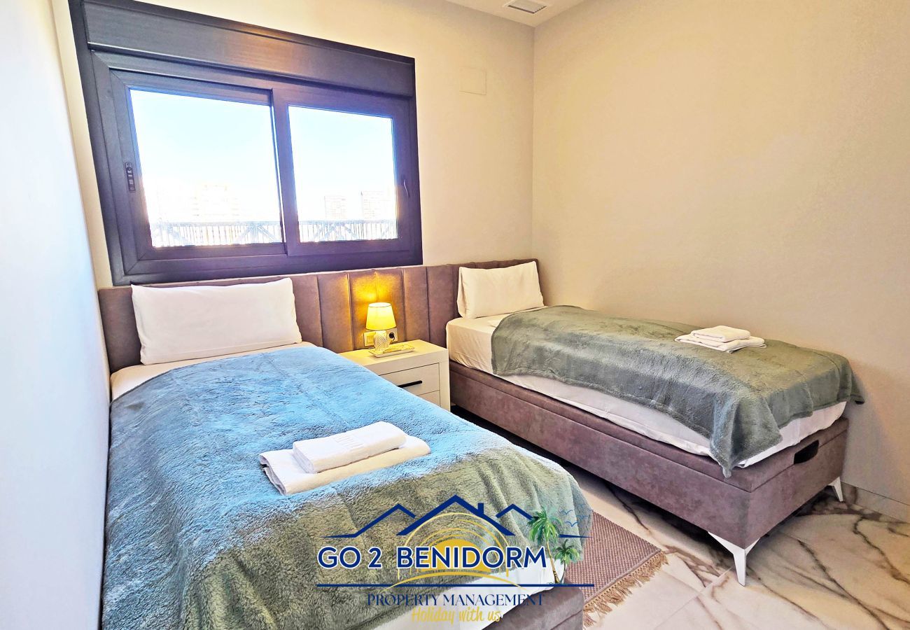 Apartment in Benidorm - Sunset Sailors Luxury Seaview Apartment
