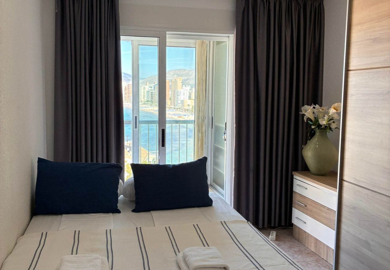 Apartment in Benidorm - Halcon Seven Beach